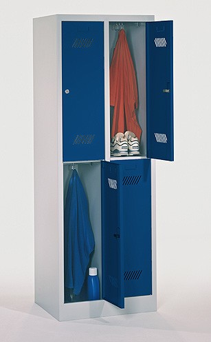 Kleiderschrank Cleantex-Duo, 2 Abteile, Abteilbreite: 300 mm, mit Sockel, Drehriegelverschluss